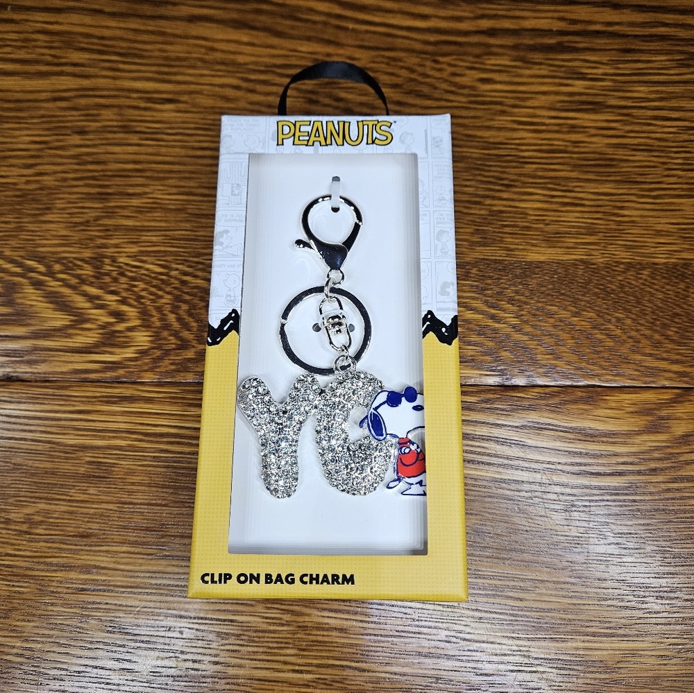 Snoopy Peanuts Yo! Joe Cool Bagcharm Keychain - Picture 3 of 4